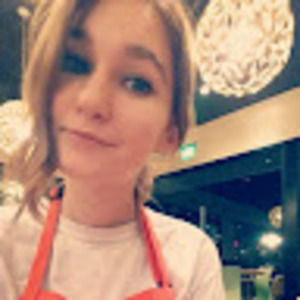 Meet your Posher, Hannah